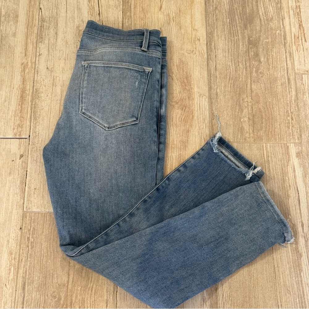 Frame Denim Le High Skinny Front Chew in Paltrow 28